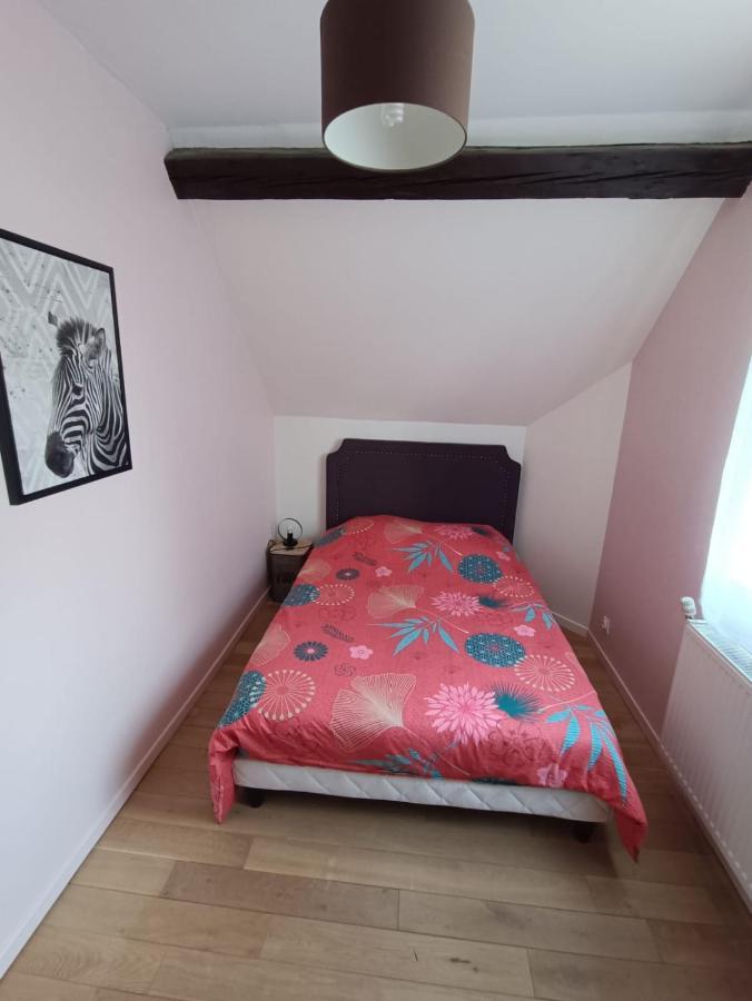 Maison Chaleureuse Avec Netflix Et Ps5 Valenciennes Dış mekan fotoğraf